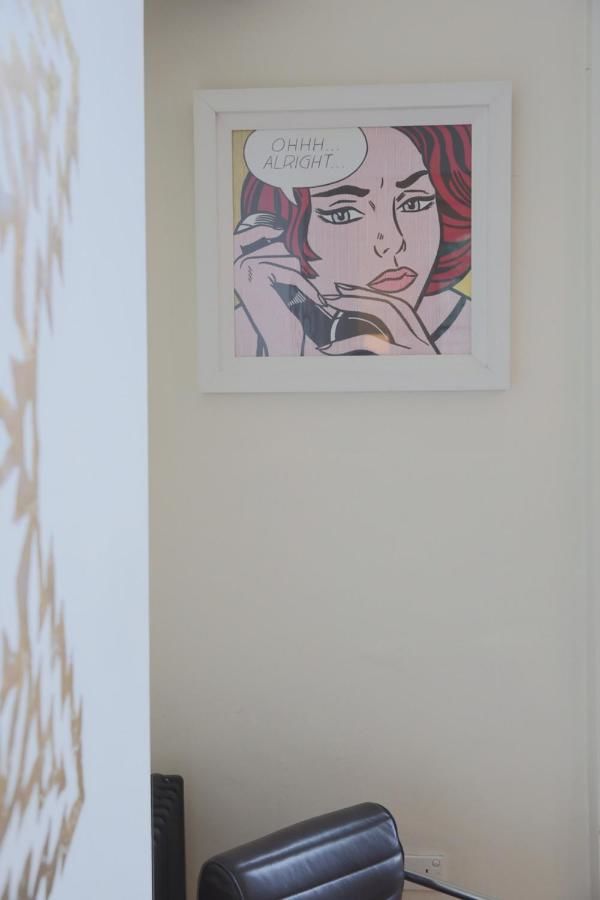 Отель Kellys Hotel Дублин-15